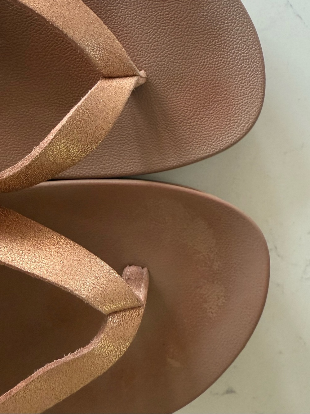 Reef Women’s Cushion Court Flip Flop - Picture 3 of 7